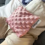 BABYONO JASTUČIĆ S KOŠTICAMA TREŠNJE - ROZA - Slika 3