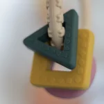PETITE&MARS SILIKONSKA GRICKALICA ZA ZUBE FIGURES - Slika 4