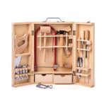 DRVENI KOFER S ALATOM