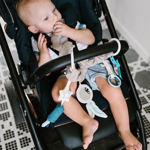 BabyOno Viseća igračka za kolica Raccoon - Slika 6