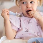 BabyOno Set žlica i vilica od čelika i slikona s graničnikom 12m+, plava - Slika 3