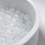 PLUSH NEST Loptice za bazen promjera 6 cm – 200 kom – prozirne - Slika 2