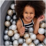 PLUSH NEST Loptice za bazen promjera 6 cm – 200 kom – biserne, srebrne i prozirne - Slika 9