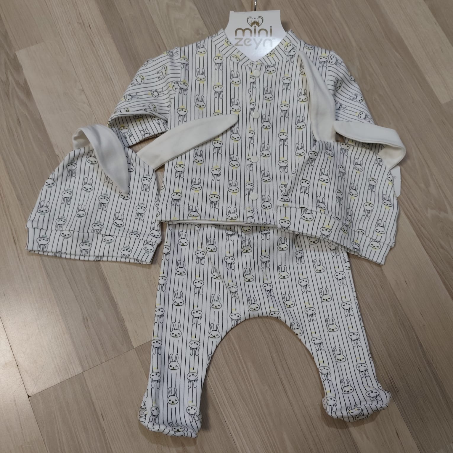 WhatsApp Image 2026-01-08 at 19.06.59 SET ODJEĆE 3U1 BROJ 56 - ZEKO - Slika 1