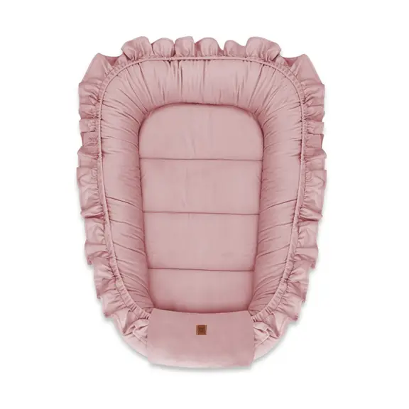 kokon-niemowlecy-55x75-cm-z-falbankami-velvet-malina MimiNu gnijezdo za bebe Velvet Malina - Slika 1