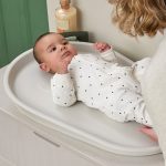 Shnuggle Silikonska mekana podloga za prematanje Squishy - Ivory - Slika 3
