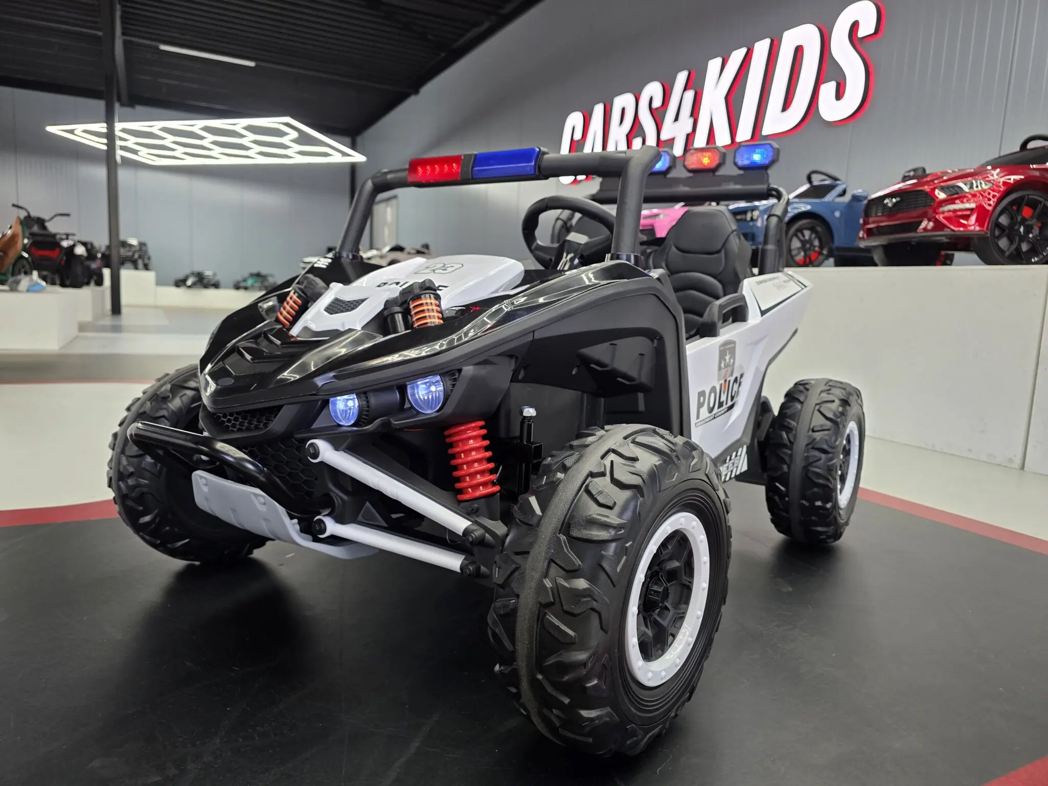 Elektrische-kinder-Buggy-Police-24-volt-.jpg Električni dječji automobil Police Patrol 24 volta - Slika 1